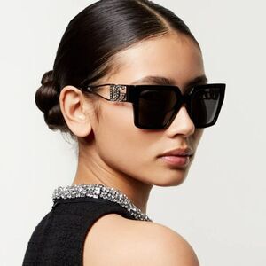 NEW D&G DG4446B 501/87  Black Silver Dark Gray Square Women Sunglasses